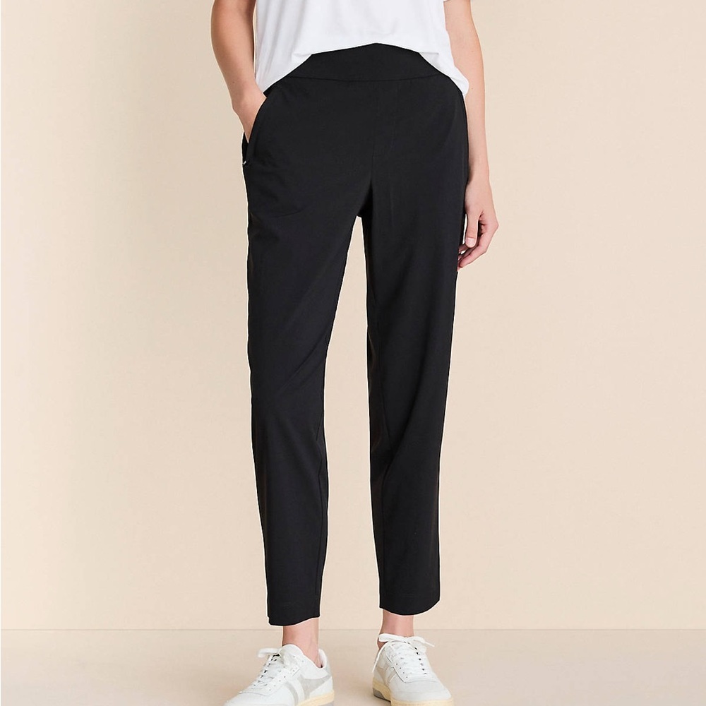 Ann Taylor Black High-Rise Tapered Women's Pants